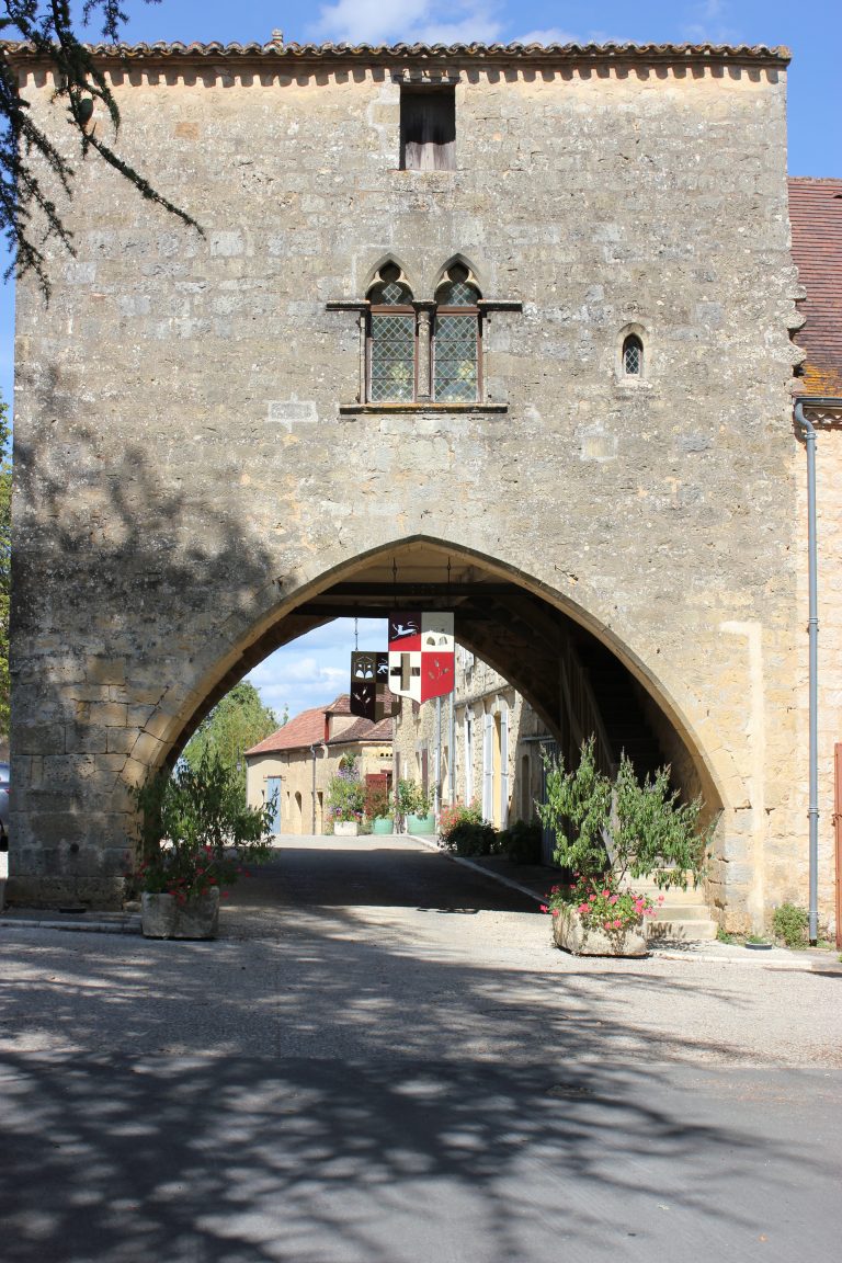 wine tasting bike tour
