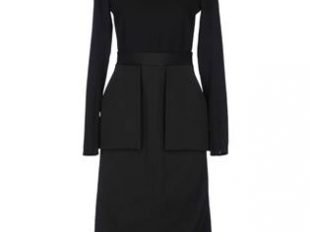 top 10 wardrobe essentials - little black dress
