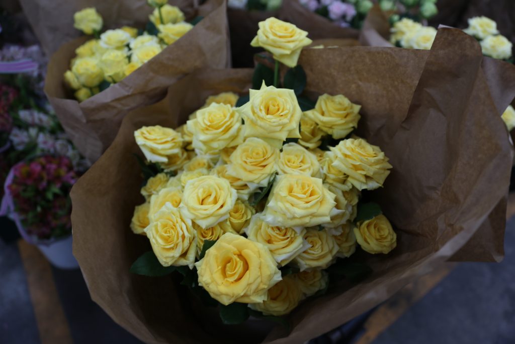 yellow roses at the Los Angeles Flower Market