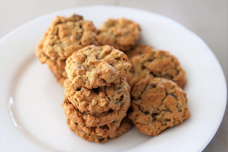 Perfect Oatmeal Raisin Cookies