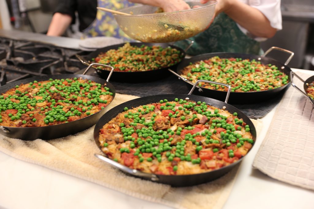 Chicken, Shrimp and Ham Jambalaya... Yummmm Ounce of Salt