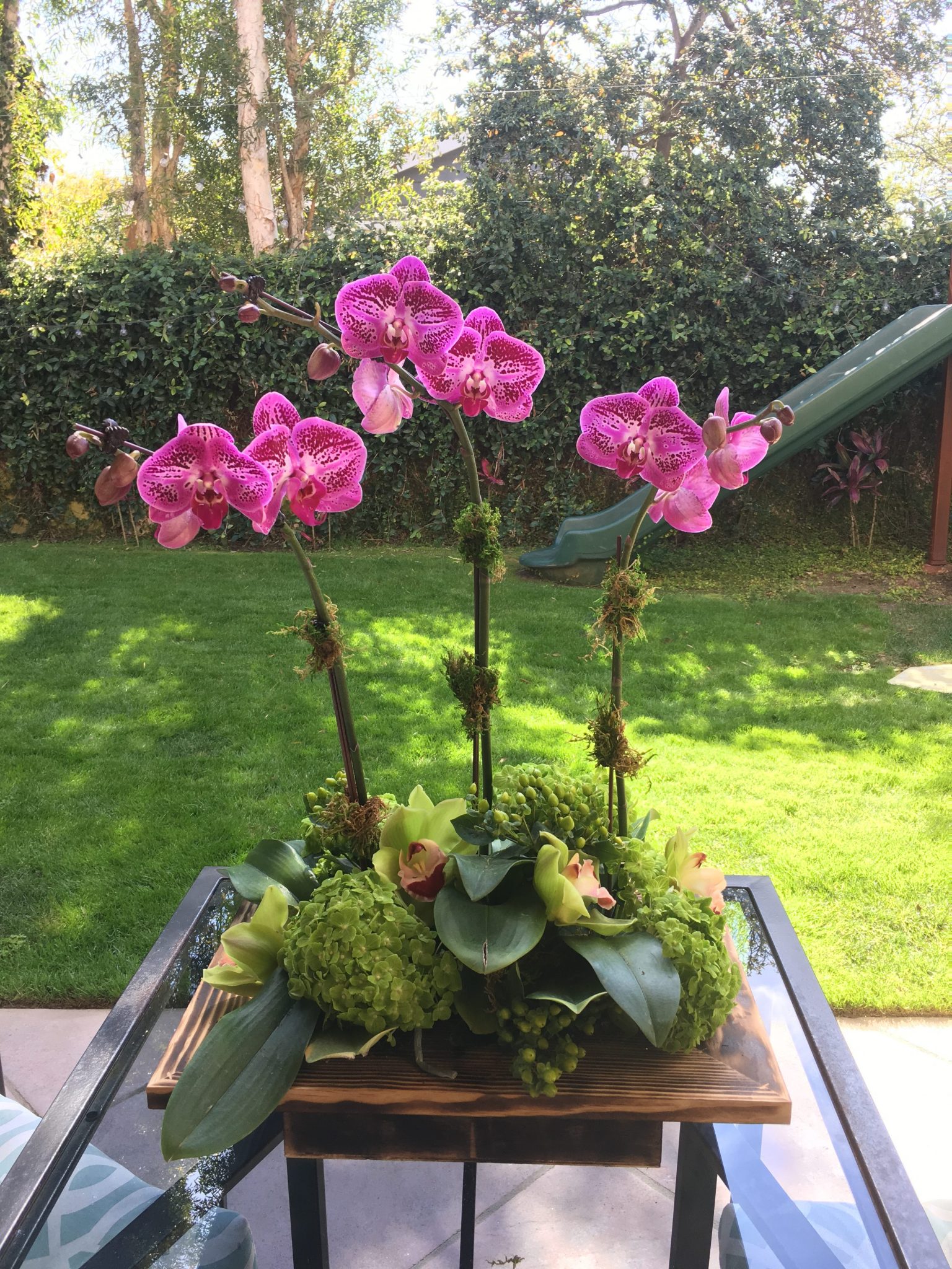 4 Steps to Professional Looking Flower Arrangements Ounce of Salt