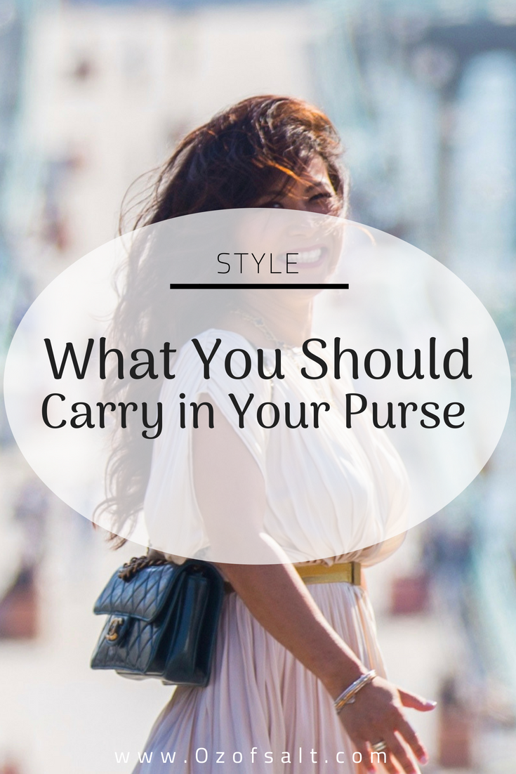 The best must have products for every womens purse. Check out some of the best products to carry in your purse. #ozofsalt #style #purse