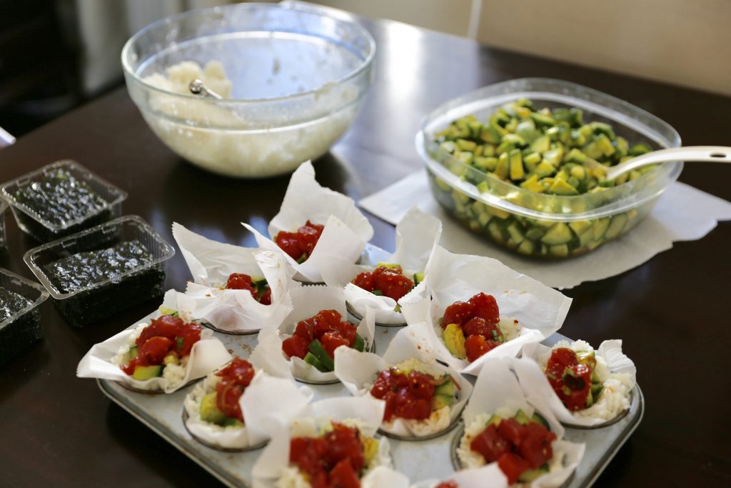 healthy spicy ahi salad- ways to serve