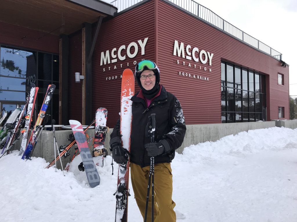 Ski Mammoth Mountain mcCoy station