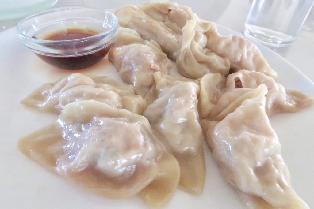 steamed korean dumplings