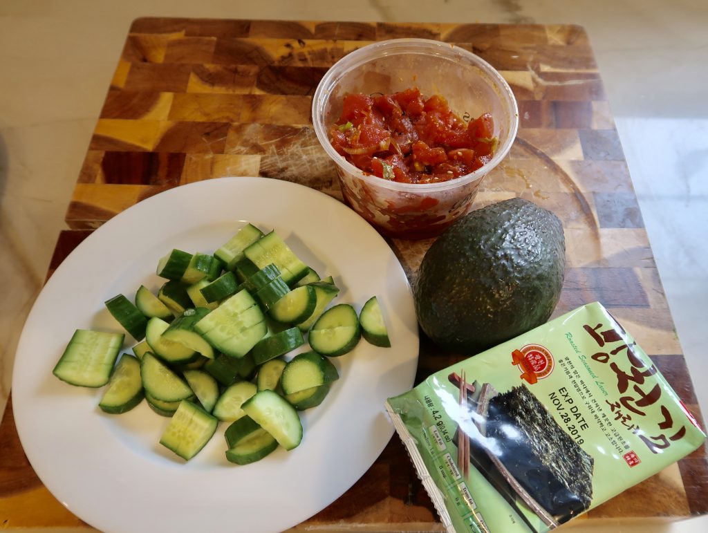 ingredients for healthy spicy ahi salad