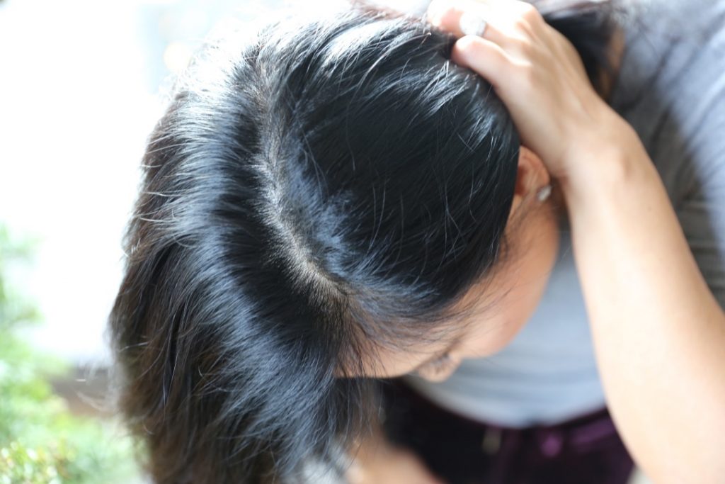 close up of hair after gray coverage.